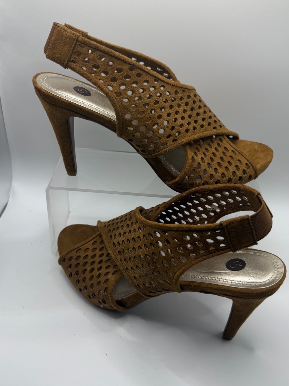 NWOT CP Women's Perforated Slingback Heels in Brown Suede